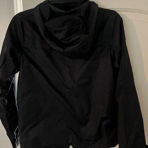 Nike Boys Windbreaker Coat. Black. Youth Large